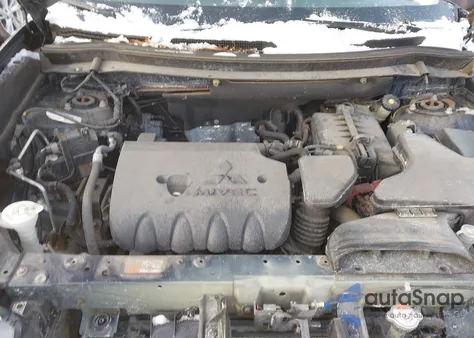 2019 Mitsubishi Outlander Se z USA, uszkodzony, nr VIN JA4AZ3A3XKZ003498